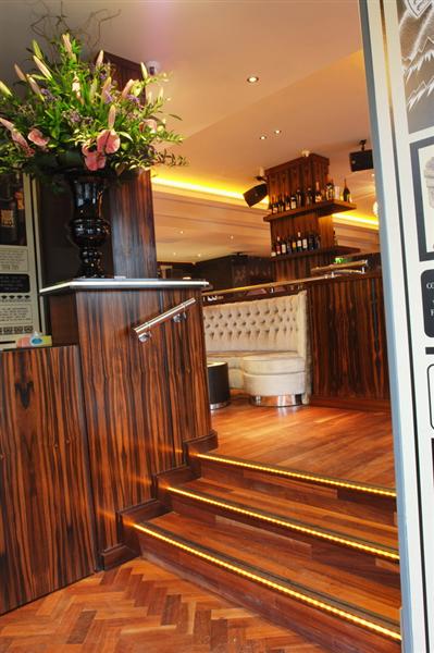 Bibas Lounge Photos
